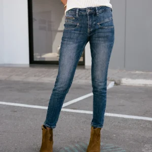Alexa High Waist Cropped
